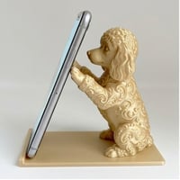 犬（トイプードル）のスマホスタンド 卓上 シルクゴールド
