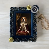 犬（ビーグル）バッグチャーム ルネサンス風 ブラック額縁デザイン