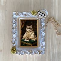 猫（ラグドール）バッグチャーム ルネサンス風 ホワイト額縁デザイン