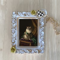猫（ラグドール）バッグチャーム ルネサンス風 ホワイト額縁デザイン