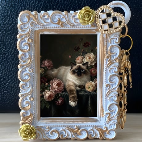 猫（ヒマラヤン）バッグチャーム 花の油絵風アート ホワイト額縁