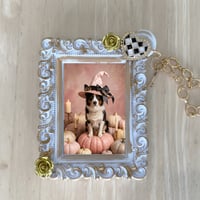 犬（ボーダーコリー）バッグチャーム ハロウィン限定 ホワイト額縁