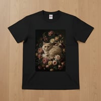 猫（ペルシャ猫）半袖Tシャツ 花の油絵風アート ブラック 男女兼用