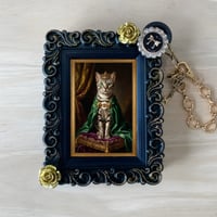 猫（エジプシャンマウ）バッグチャーム ルネサンス風 ブラック額縁デザイン