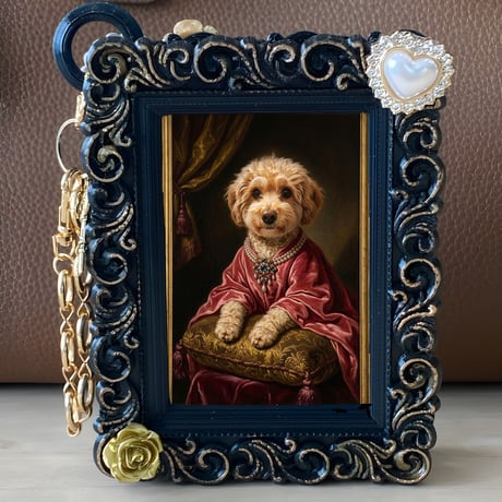 犬（トイプードル）バッグチャーム ルネサンス風 ブラック額縁デザイン