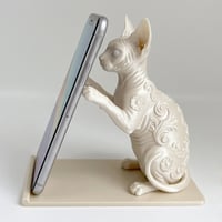 猫（スフィンクス）のスマホスタンド 卓上 シルクホワイト