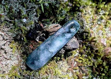 糸魚川翡翠　垂飾　圧搾翡翠　41mm / Itoigawa Jadeite SUISHOKU