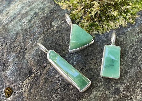 糸魚川翡翠　金山谷　シルバー925ペンダントトップ　ミントグリーン　15mm / Itoigawa Jadeite Silver Pendant