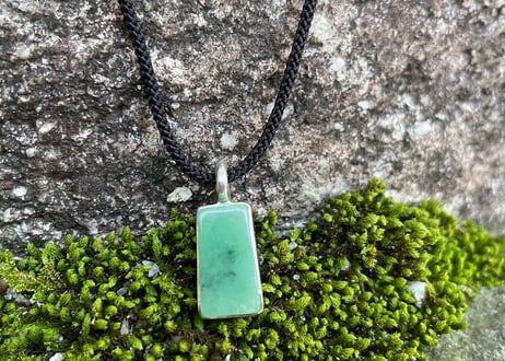 糸魚川翡翠　金山谷　シルバー925ペンダントトップ　ミントグリーン　15mm / Itoigawa Jadeite Silver Pendant