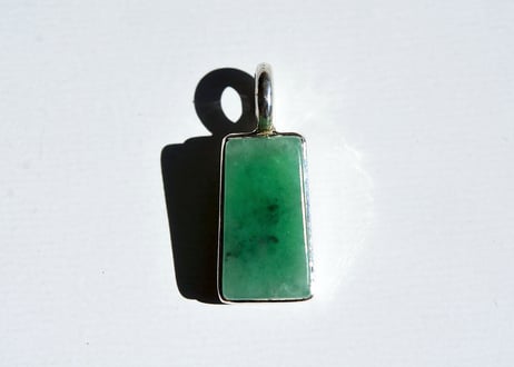 糸魚川翡翠　金山谷　シルバー925ペンダントトップ　ミントグリーン　15mm / Itoigawa Jadeite Silver Pendant