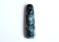 糸魚川翡翠　垂飾　圧搾翡翠　41mm / Itoigawa Jadeite SUISHOKU