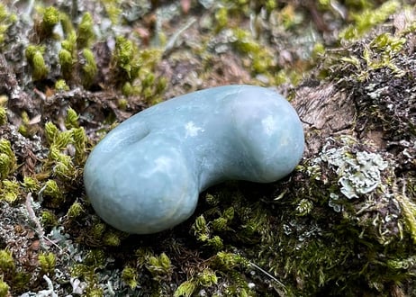 糸魚川翡翠　勾玉　青緑　22mm / Itoigawa Jadeite MAGATAMA
