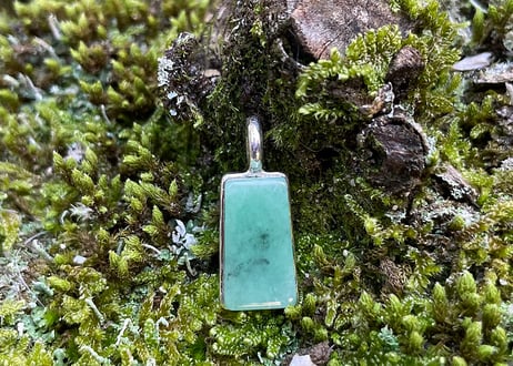 糸魚川翡翠　金山谷　シルバー925ペンダントトップ　ミントグリーン　15mm / Itoigawa Jadeite Silver Pendant