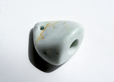 糸魚川翡翠　石笛　24.6g / Itoigawa Jadeite IWABUE