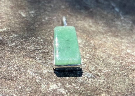 糸魚川翡翠　金山谷　シルバー925ペンダントトップ　ミントグリーン　15mm / Itoigawa Jadeite Silver Pendant