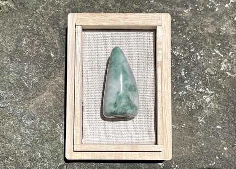 糸魚川翡翠　石笛　ペンダント　20.8g / Itoigawa Jadeite IWABUE