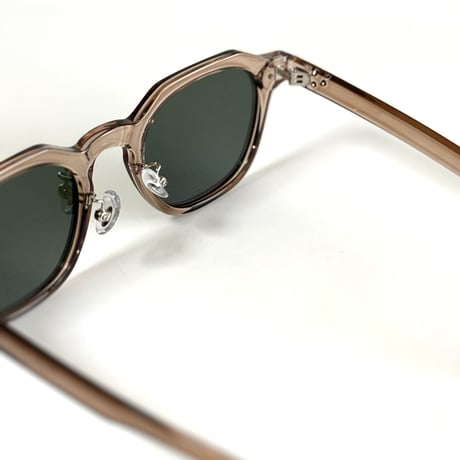 OLD SCHOOL RIVET SQUARE SUNGLASSES SG-02