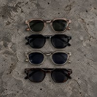 OLD SCHOOL RIVET SQUARE SUNGLASSES SG-02