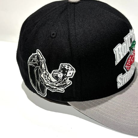 USA買付 FIELD GRADE ROLL 'EM & SMOKE 'EM ウール スナップバックキャップ / BLACK×CEMENT  US-50