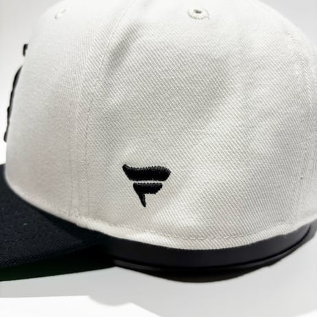 USA買付 Chicago White Sox Fanatics Line Drive Two-Tone Snapback Cap – Light Gray / Black　 US-24