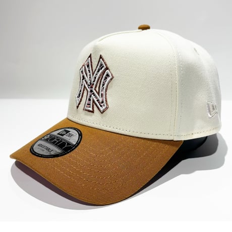 USA買付 NEW ERA  NY  LEOPARD 1999 WORLD SERIES SNAPBACK CAP IVORY / CAMEL NE-102