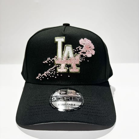 USA買付　NEW ERA 9FORTY A-FRAME LOS ANGELES DODGERS SAKURA BLACK　NE-110