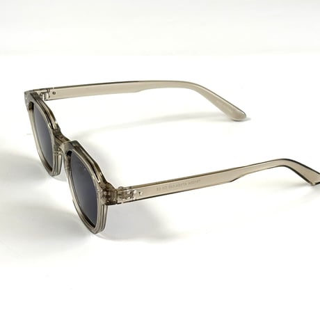 OLD SCHOOL RIVET SQUARE SUNGLASSES SG-02