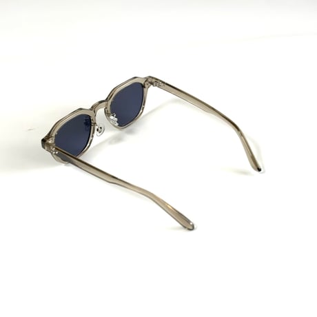 OLD SCHOOL RIVET SQUARE SUNGLASSES SG-02