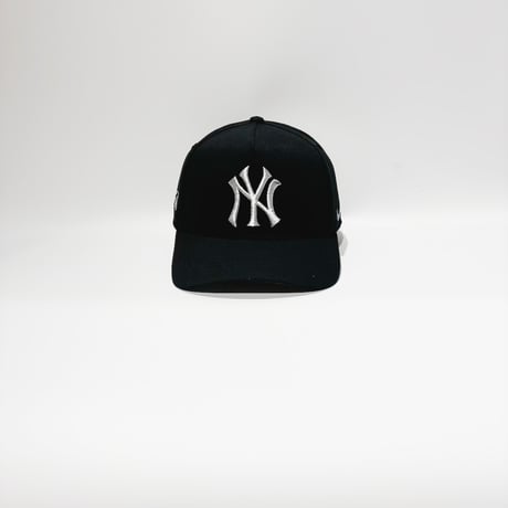 USA買付 New York Yankees× Nike  Rise Adjustable Cap – Black  US-27