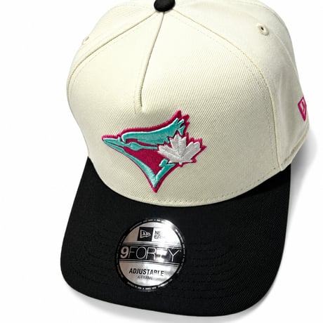 USA買付 NEW ERA 9FORTY TORONTO BLUE JAYS ROGERS CENTRE TWO TONE CAP / IVORY × BLACK NE-132