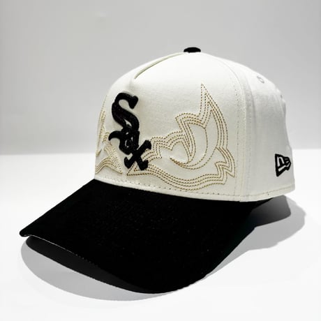 USA買付　NEW ERA 9FORTY A-FRAME CHICAGO WHITE SOX WESTERN STITCH CORDUROY CAP / STONE × BLACK　NE-120