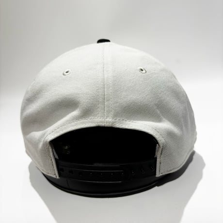 USA買付 Chicago White Sox Fanatics Line Drive Two-Tone Snapback Cap – Light Gray / Black　 US-24