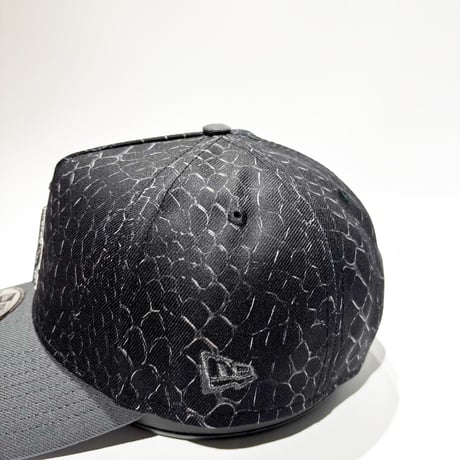USA買付　NEW ERA 9FORTY A-FRAME LA DODGERS REPTILE BLACK / CHARCOAL　 NE-52