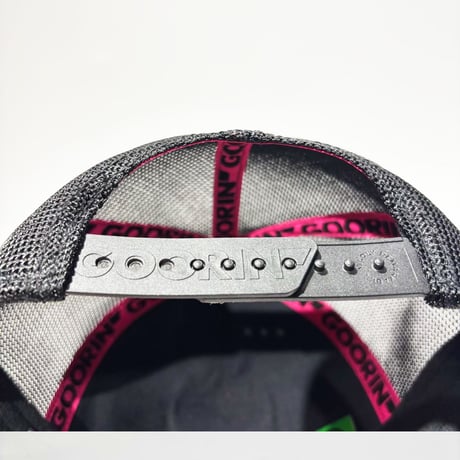 USA買付　GOORIN BROS. PANTHER PORTRAIT GRAPHIC TRUCKER CAP BLACK / PINK　 US-39