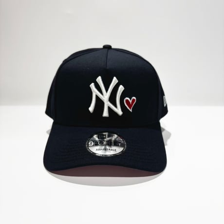 USA買付　 New Era New York Yankees Heart Logo 9FORTY A-Frame Cap – Navy　 NE-79