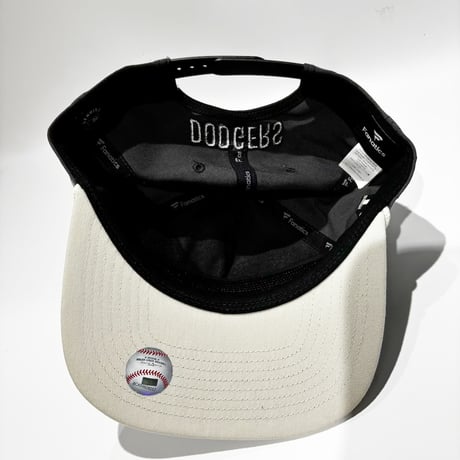 USA買付   LOSANGELS DODGERS FANATICS CLUBHOUSE FOUL BALL A-FRAME CAP – CHARCOAL GRAY　 US-16