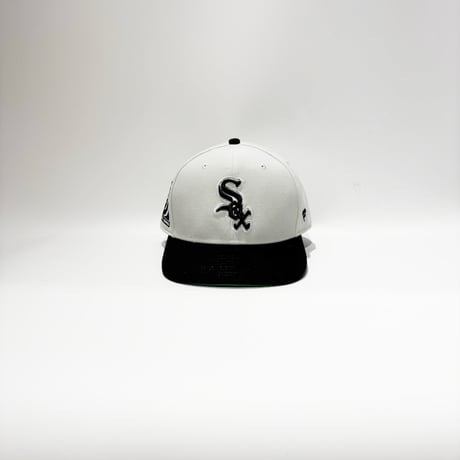 USA買付 Chicago White Sox Fanatics Line Drive Two-Tone Snapback Cap – Light Gray / Black　 US-24
