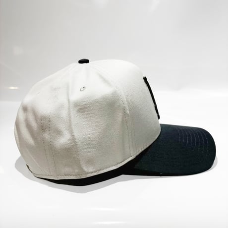 USA買付  Fanatics Los Angeles Dodgers Two-Tone Snapback Cap IVORY × CHARCOAL GRAY　 US-11