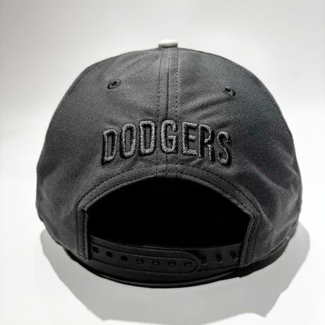 USA買付   LOSANGELS DODGERS FANATICS CLUBHOUSE FOUL BALL A-FRAME CAP – CHARCOAL GRAY　 US-16