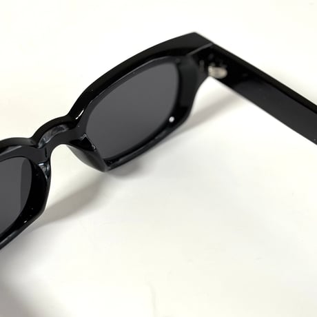 BOLD RECTANGLE SUNGLASSES / SG-05