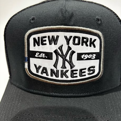 USA買付  NEW YORK YANKEES FANATICS TEAM PATCH A-FRAME TRUCKER SNAPBACK CAP – BLACK　 US-21