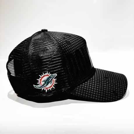 USA買付　NEW ERA 9FORTY A-Frame Trucker Miami Dolphins Grid Mesh Cap BLACK　 NE-51