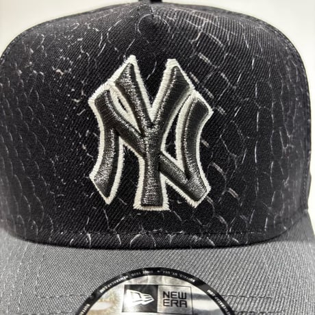USA買付　NEW ERA 9FORTY A-FRAME NY YANKEES  REPTILE BLACK / CHARCOAL　 NE-53