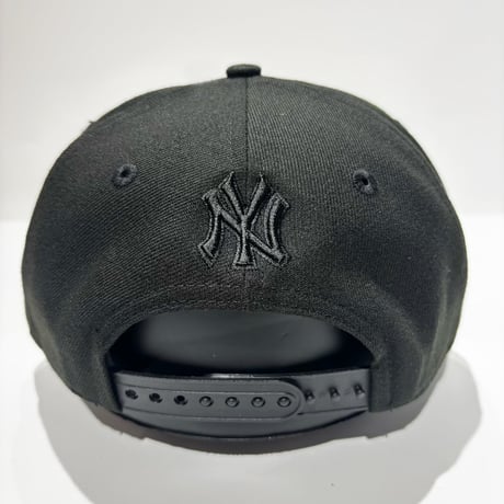 USA買付NEW ERA 9FORTY A-FRAME NEW YORK YANKEES SAKURA FLORAL SNAPBACK CAP BLACK　 NE-101