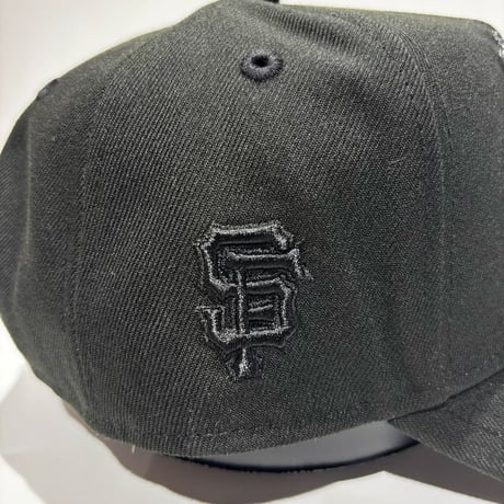 USA買付　NEW ERA 9FORTY A-FRAME SAN FRANCISCO GIANTS FLORAL BLACK　NE-111
