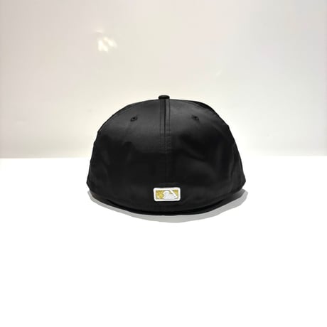 USA買付 NEW ERA 59FIFTY LOS ANGELES DODGERS GOLD SCRIPT LAUREL FITTED CAP / BLACK × GOLD NE-135