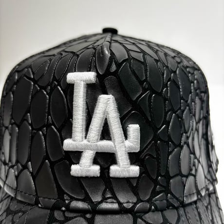 USA買付 NEW ERA 9FORTY A-FRAME Los Angeles Dodgers Crocodile Pattern Black CAP　NE-92
