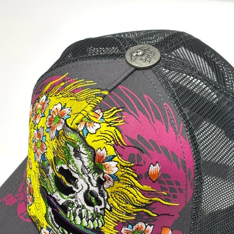 USA買付 ED HARDY SKULL BLOSSOM TRUCKER MESH CAP CHARCOAL US-45
