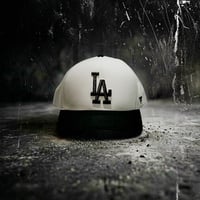 USA買付  Fanatics Los Angeles Dodgers Two-Tone Snapback Cap IVORY × CHARCOAL GRAY　 US-11