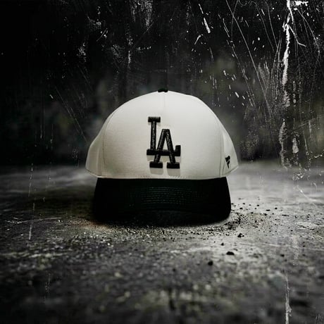 USA買付  Fanatics Los Angeles Dodgers Two-Tone Snapback Cap IVORY × CHARCOAL GRAY　 US-11